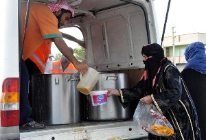 Suriyelilere her sabah sıcak çorba