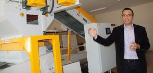 Üniversiteden süper fonksiyonlu tarım makinesi