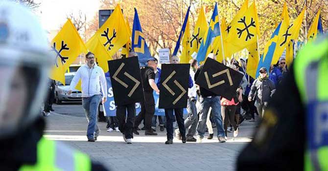 İslam karşıtı siyasi parti feshedildi