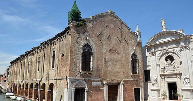 Venedik'te cami açıldı bir süre sonra kapanacak