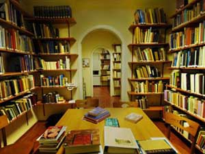 Kahvehaneye üniversiteli dokunuşu