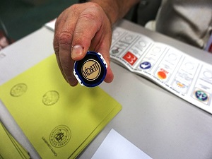 Sandık başına giderken yanınıza bunları almayı unutmayın