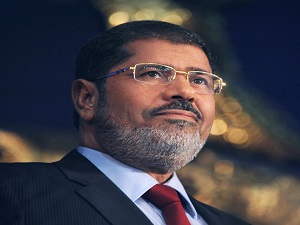 Mursi'ye idam kararına New York'ta protesto