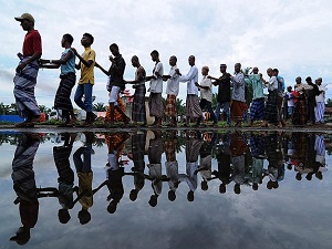 Rohingya Müslümanları Açe'de yaşam mücadelesi veriyor