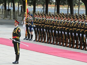 Çin askeri stratejisini değiştirdi