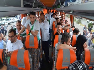 Bu kez maça değil umreye gittiler