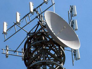 "Baz istasyonlarının uzakta olması tehlikeli.'