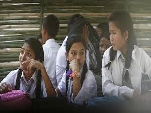Nepal’da okullar açıldı