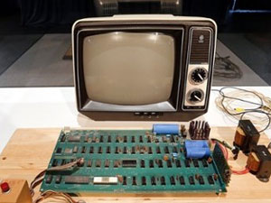 Apple 1 çöpten çıktı!