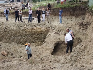 İnşaat Kazısı Sırasında Tarihi Mezar Bulundu