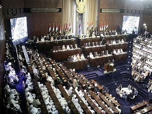 Sudan Devlet Başkanı Beşir hükümeti feshetti