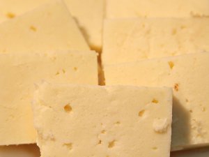 Tuzsuz peynirin bozulmasını önleyecek yöntem geliştirildi