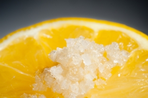 Pas lekesini limon ve tuzla giderin