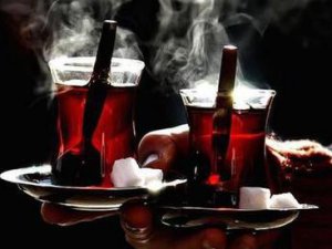 Çayı sakın böyle içmeyin