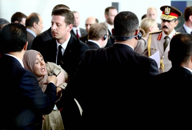 RH-Arabiya - فجر العادلي تشارك في ندوة أكاديمية الرسالة