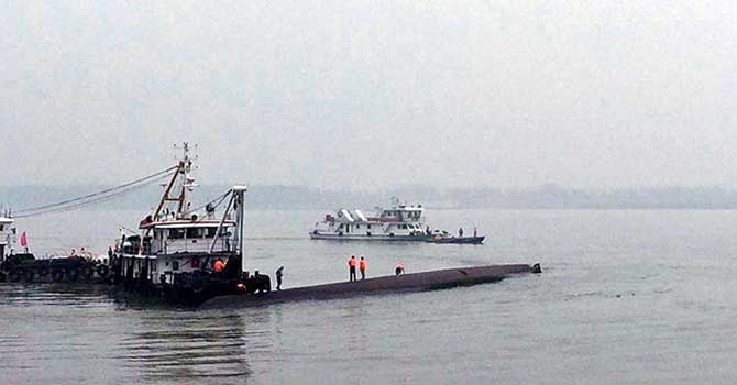 Çin'deki gemi kazasında ölü sayısı 431'e yükseldi