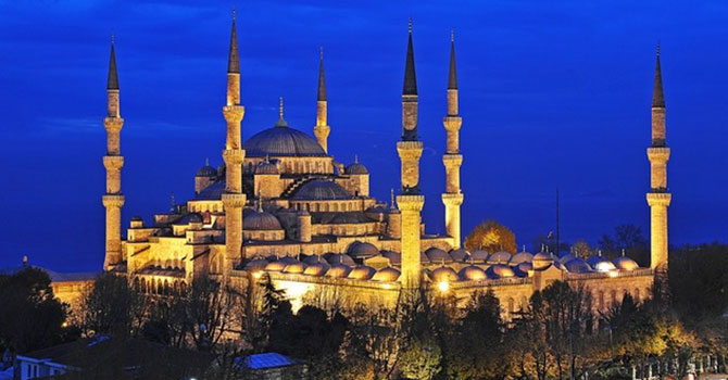 Dört asırdır secde edenlere ev sahipliği yapıyor