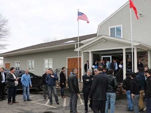 ABD'de camiye saldırdılar!