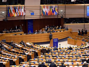 AP Suriye'de Esed ve DAEŞ saldırılarını kınadı