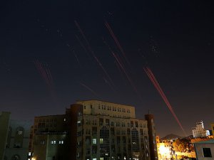 Husilere hava operasyonu