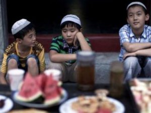 Çin bu yıl da orucu yasakladı