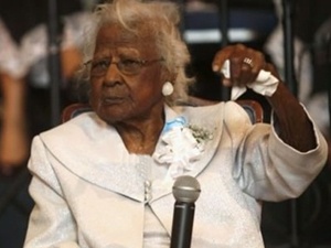 Dünyanın en yaşlı insanı öldü!