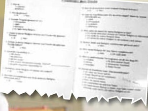 Almanya'da Müslüman öğrencilere skandal sorular!