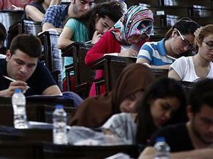 LYS'de son iki oturum yapılıyor