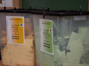 Arnavutluk'ta oy verme işlemi sona erdi