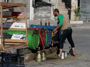 Akaryakıt sıkıntısı Suriyelilerin çilesini katlıyor