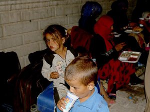 Suriyeli Türkmenler Türkiye'ye sığındı