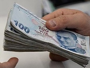 Öğrenciye aylık 2 bin lira burs!