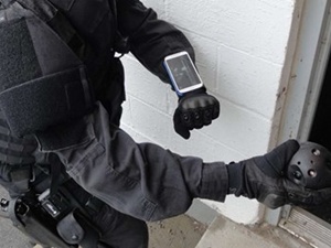 Suçluların yerini kameralı top belirleyecek