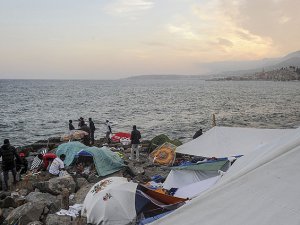 Göçmenler Avrupa'nın göbeğinde iki sınır arasında
