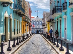 O ülke de iflaşın eşğinde!