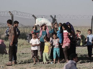 800 Suriyeli Türkiye'ye giriş yaptı