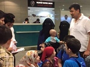 Tutuklu bulunan Uygur Türkleri kurtarıldı