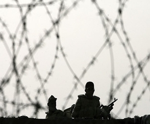 İsrail Mısır ile sınır kapısını kapattı