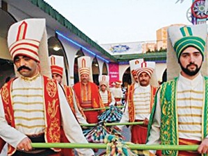 500 yıllık Ramazan geleneği Baklava Alayı