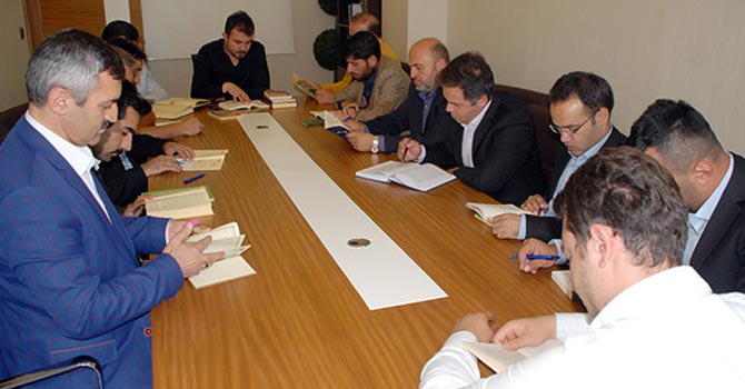 Şirket kararıyla Kur'an-ı Kerim molası