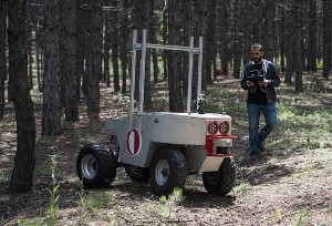 ODTÜ'nün "insansız kara aracı" göreve hazır