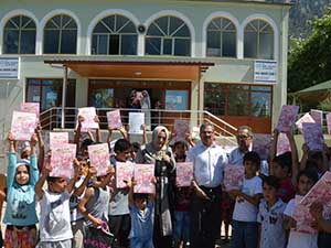Şehzadeler Belediyesinden çocuklara dini bilgiler tatil kitabı