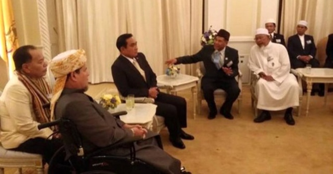 Tayland hükümeti, Müslümanlara iftar verdi