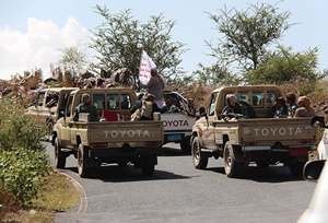 'Husiler askeri noktalara 150 füze saldırısı düzenledi'