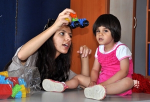 Koruyucu ailenin sevgisi Özge'yi iyileştirdi