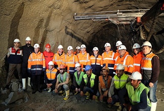 Dünyanın en uzun ikinci tüneli 2016'da açılacak!