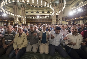 Kadir Gecesi dualarla idrak edildi