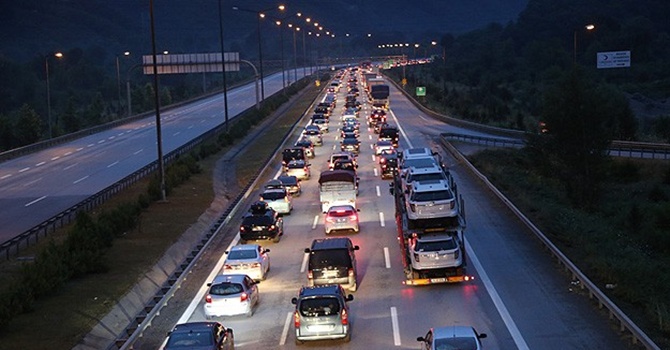Bayram trafiği başladı