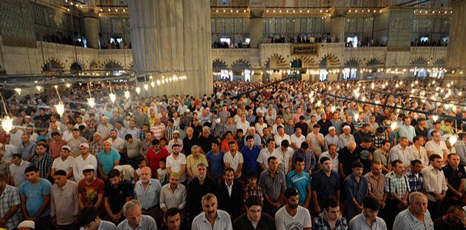 Kurban Bayramı namazı nasıl kılınır?