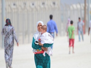 Geçişleri engellenen Suriyeliler ülkelerine dönmek istiyor